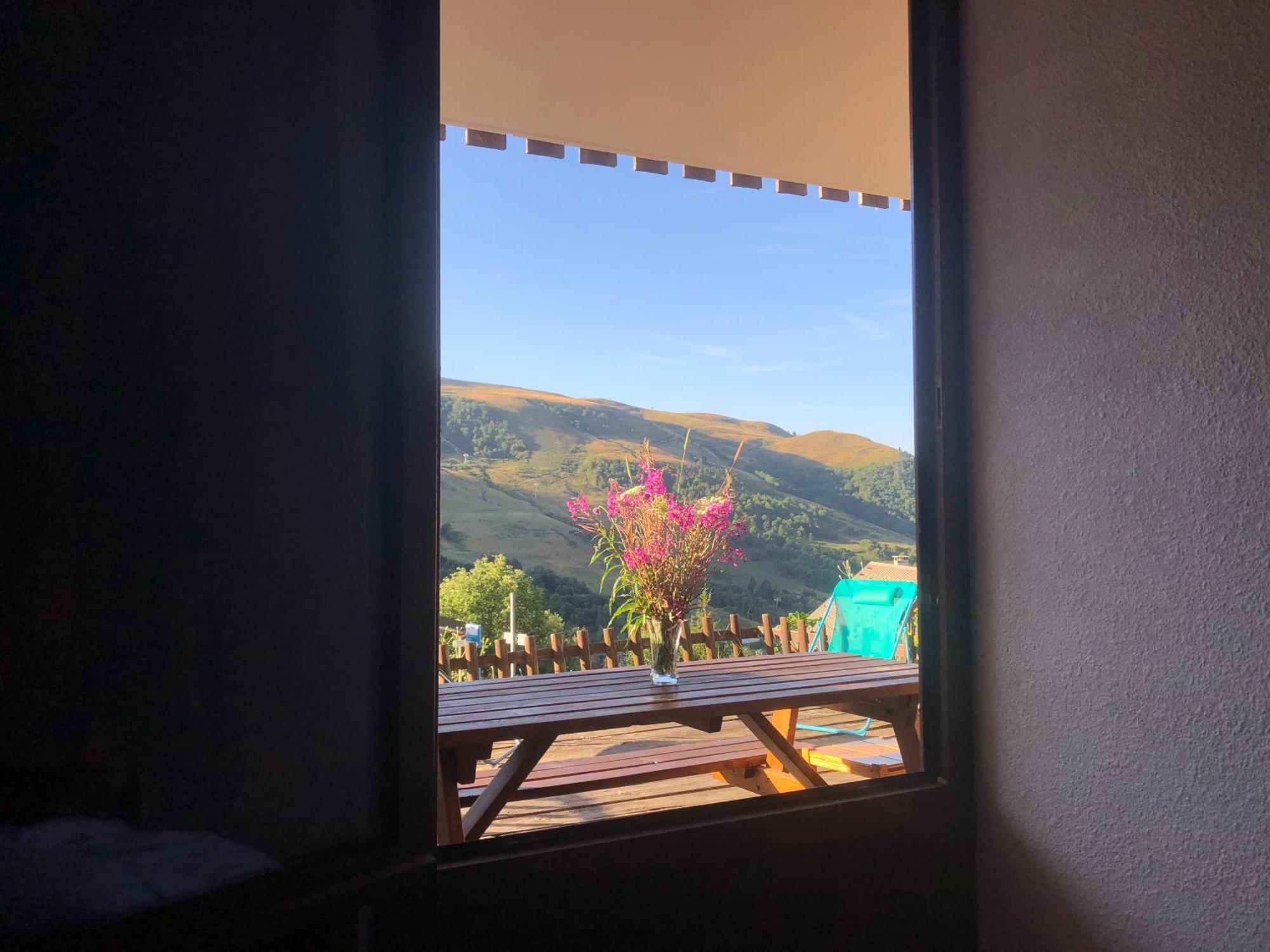 Apartment Avec Terrasse Magnifique Vue Montagne *